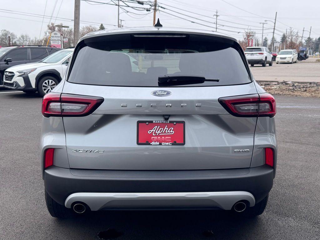 used 2023 Ford Escape car, priced at $21,364