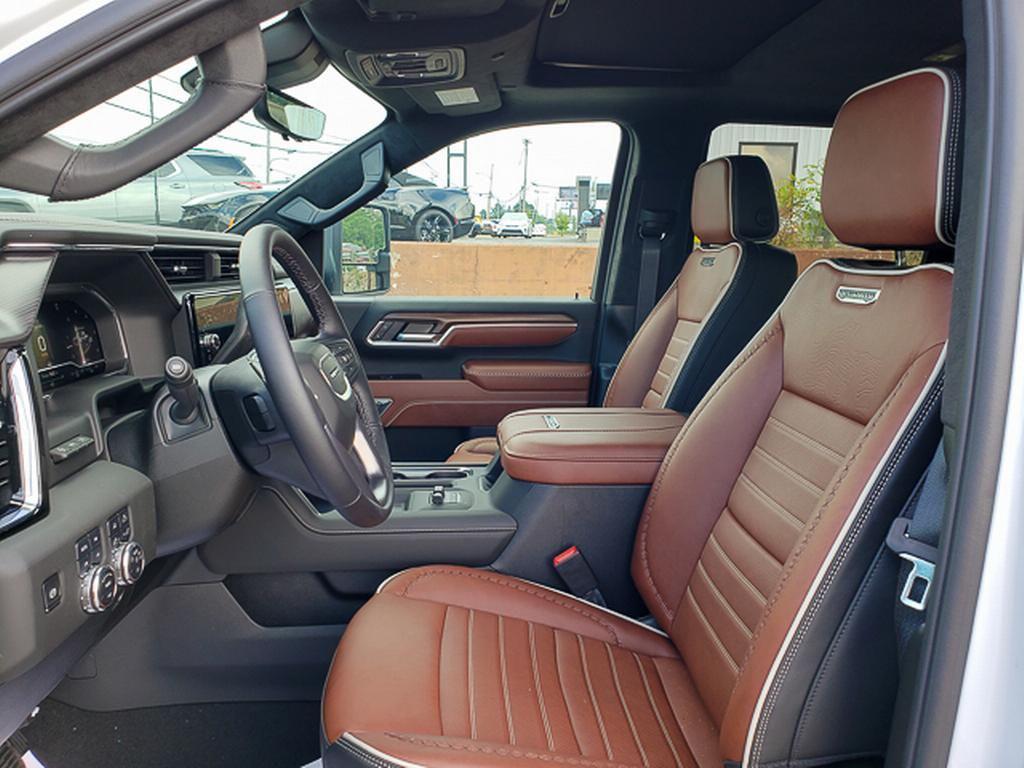 new 2025 GMC Sierra 2500 car, priced at $95,991
