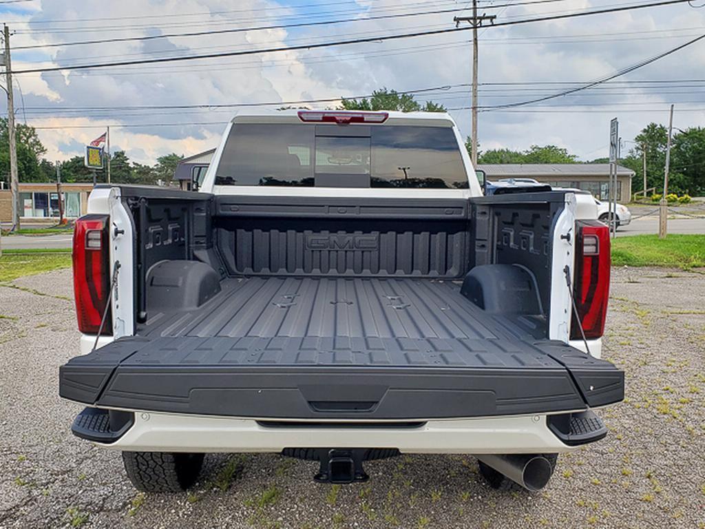 new 2025 GMC Sierra 2500 car, priced at $95,991