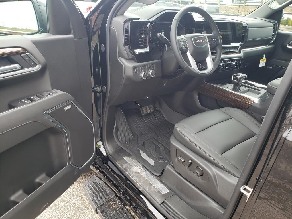 new 2026 GMC Sierra 1500 car, priced at $68,695