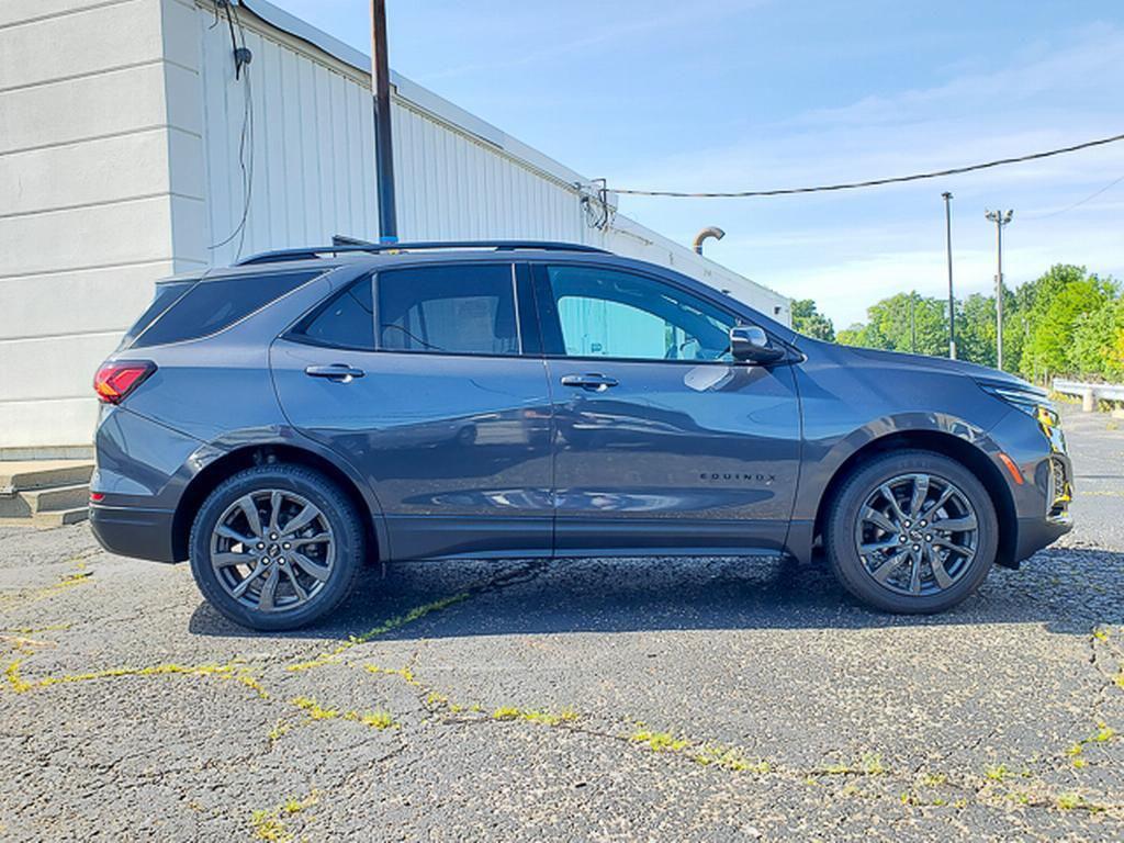 used 2022 Chevrolet Equinox car, priced at $25,700