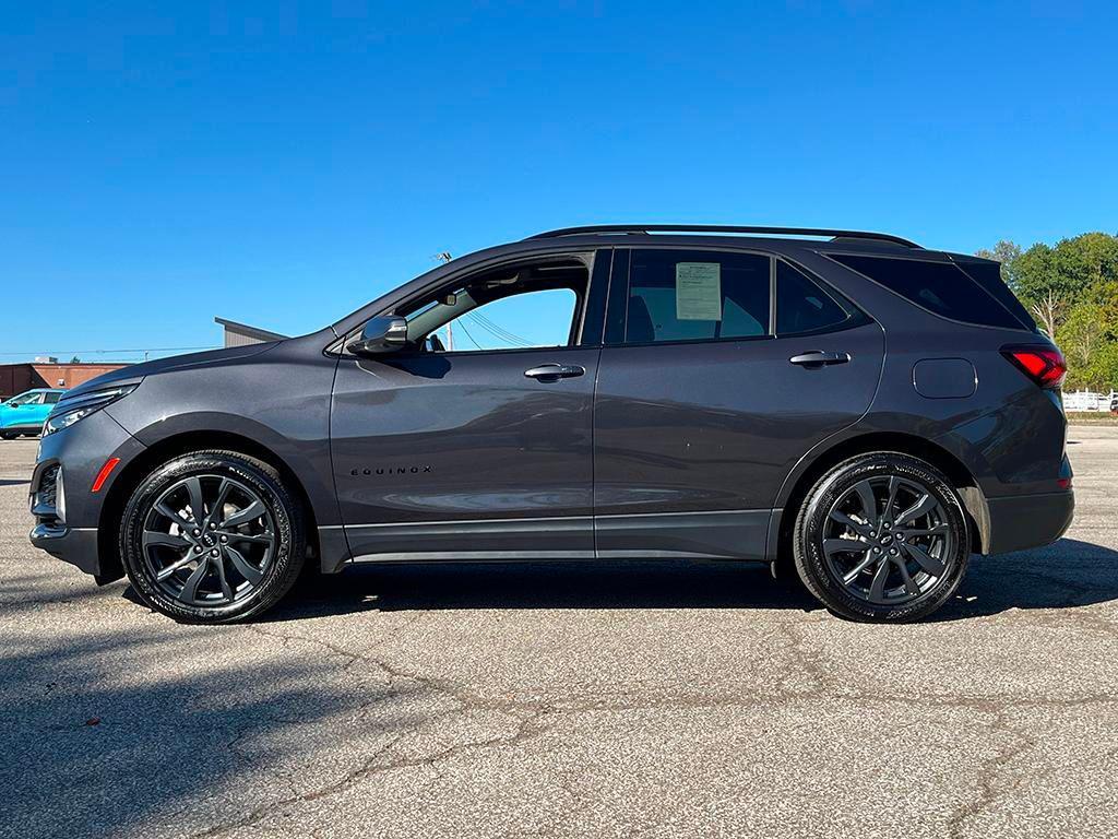 used 2022 Chevrolet Equinox car, priced at $22,090