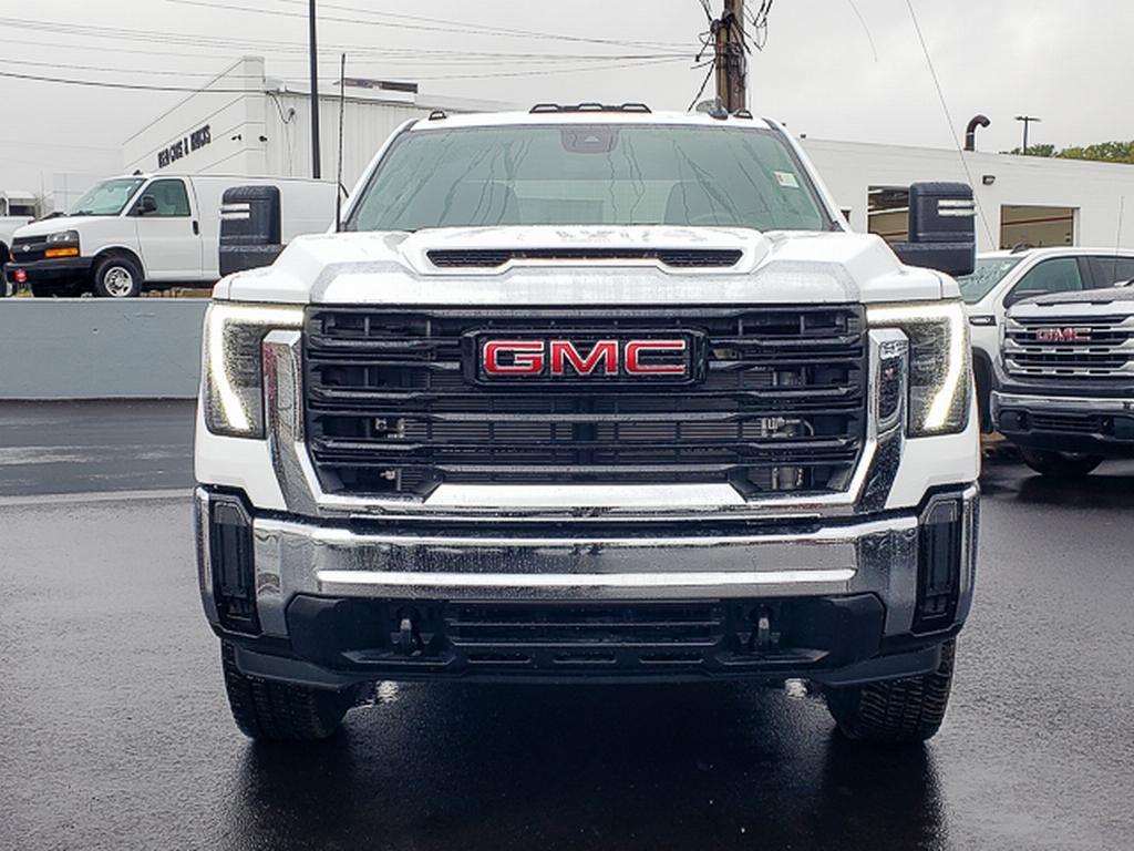 new 2026 GMC Sierra 3500 car, priced at $69,625