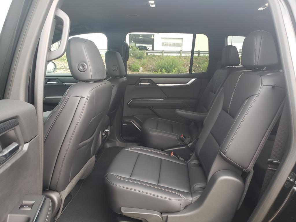 new 2025 GMC Acadia car, priced at $49,725