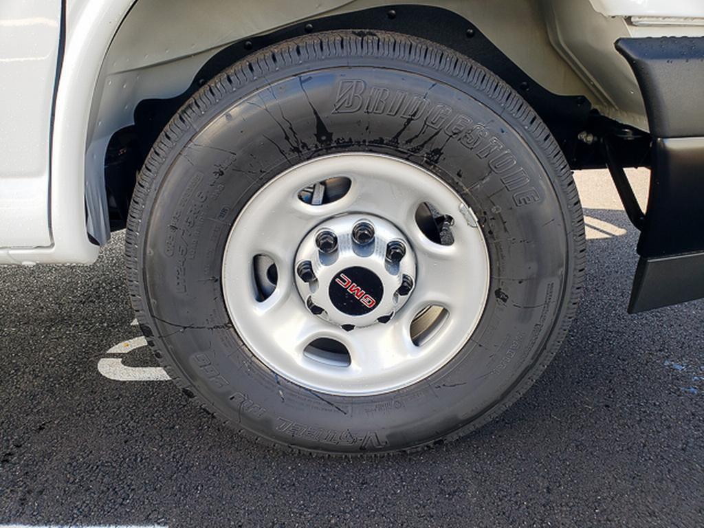 new 2025 GMC Savana 2500 car, priced at $50,535