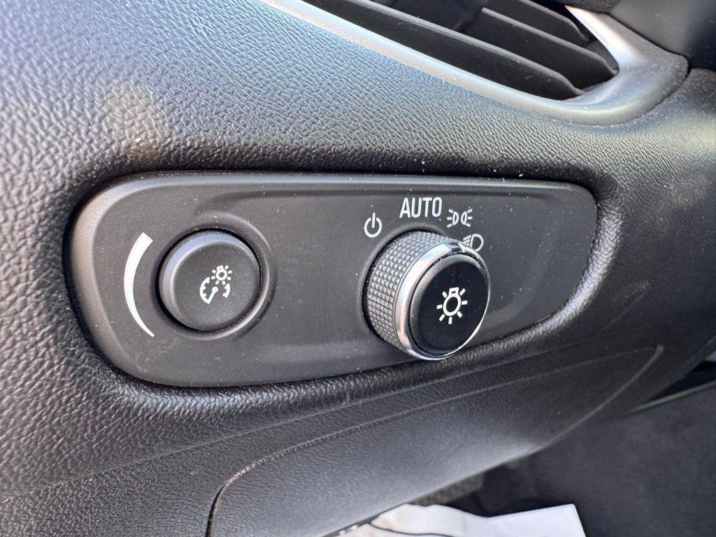 used 2024 Chevrolet Malibu car