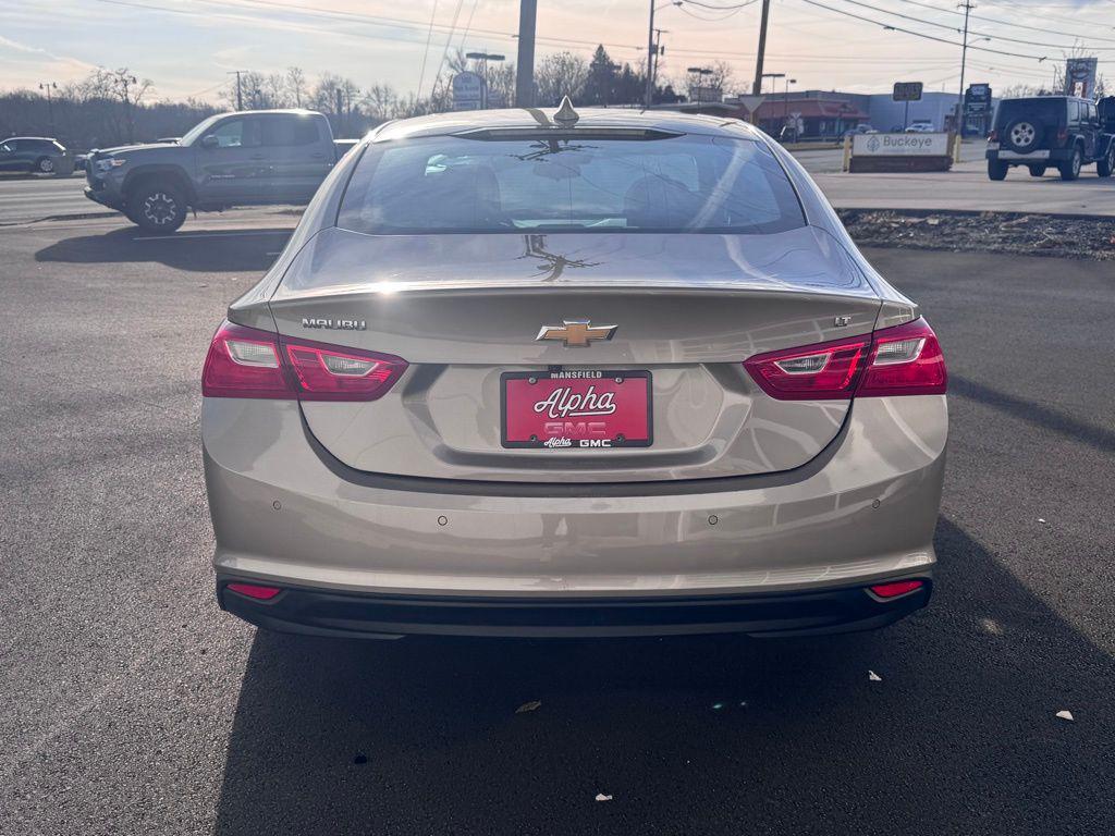used 2024 Chevrolet Malibu car