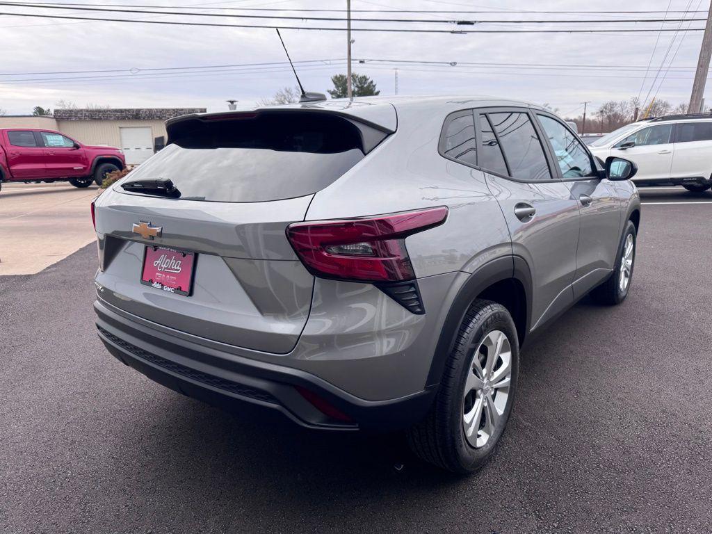 used 2024 Chevrolet Trax car