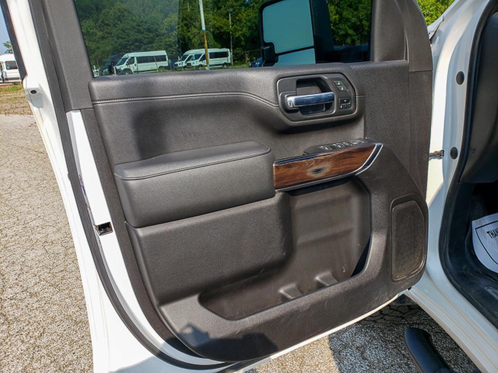 used 2023 GMC Sierra 2500 car, priced at $50,154