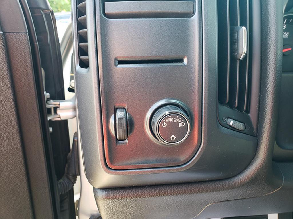 used 2016 Chevrolet Silverado 2500 car, priced at $27,990