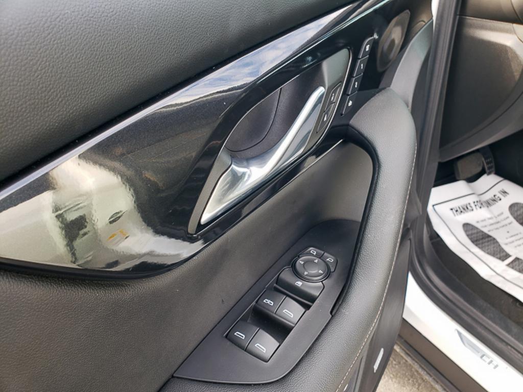 used 2023 Chevrolet Blazer car, priced at $31,034