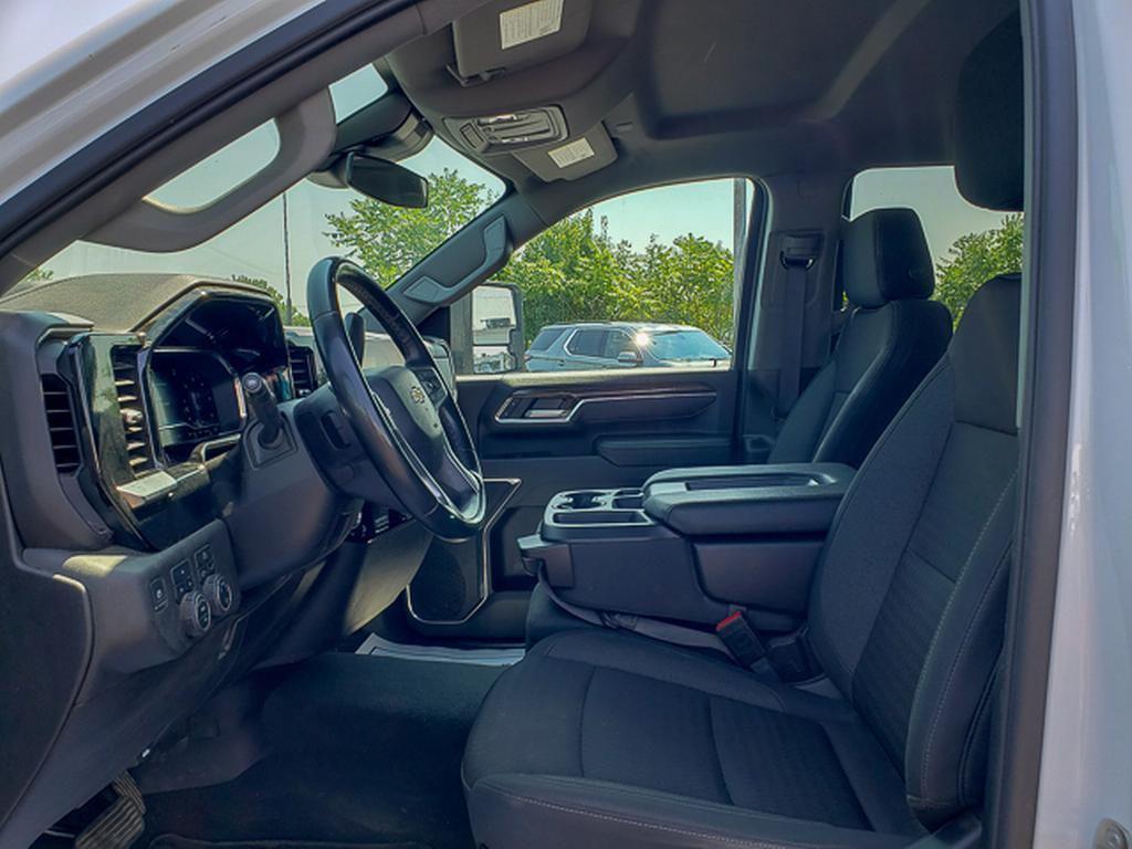 used 2024 Chevrolet Silverado 3500 car, priced at $59,990