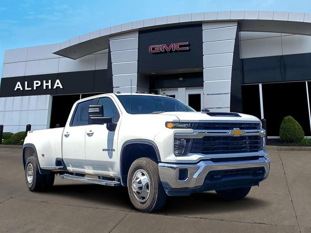 used 2024 Chevrolet Silverado 3500 car, priced at $59,990
