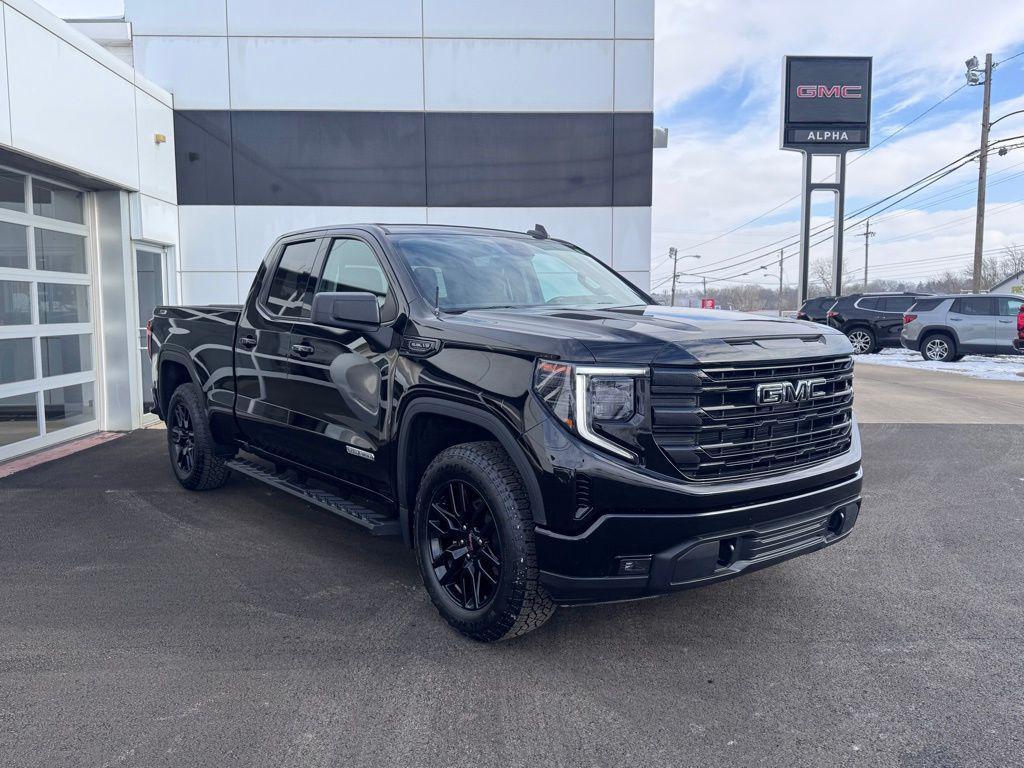 used 2023 GMC Sierra 1500 car, priced at $42,990