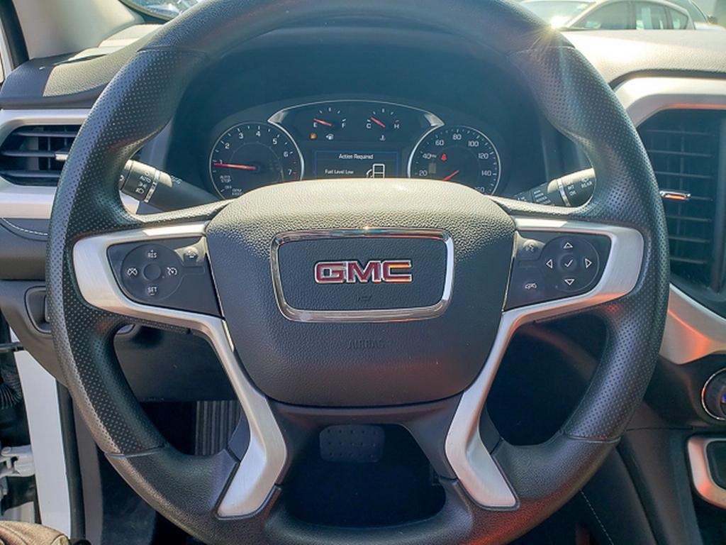 used 2023 GMC Acadia car, priced at $30,559