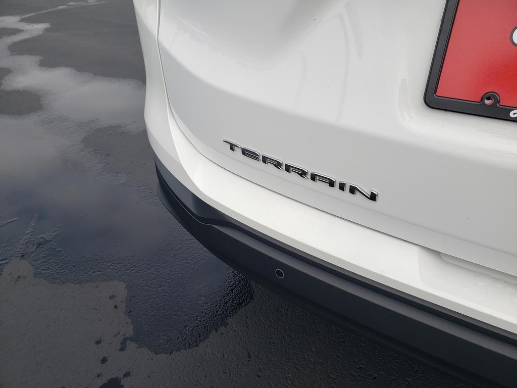 used 2022 GMC Terrain car, priced at $23,200