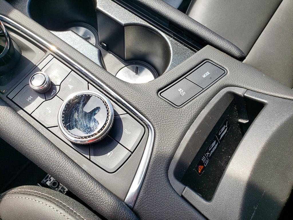 used 2025 Cadillac XT5 car, priced at $49,114