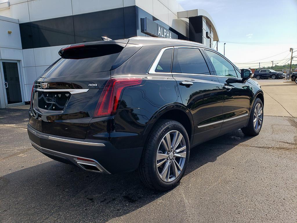 used 2025 Cadillac XT5 car, priced at $49,114