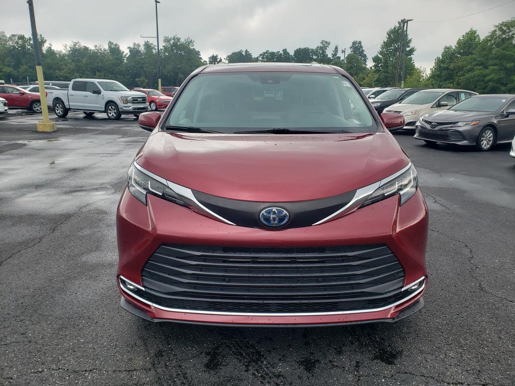 used 2021 Toyota Sienna car, priced at $36,402