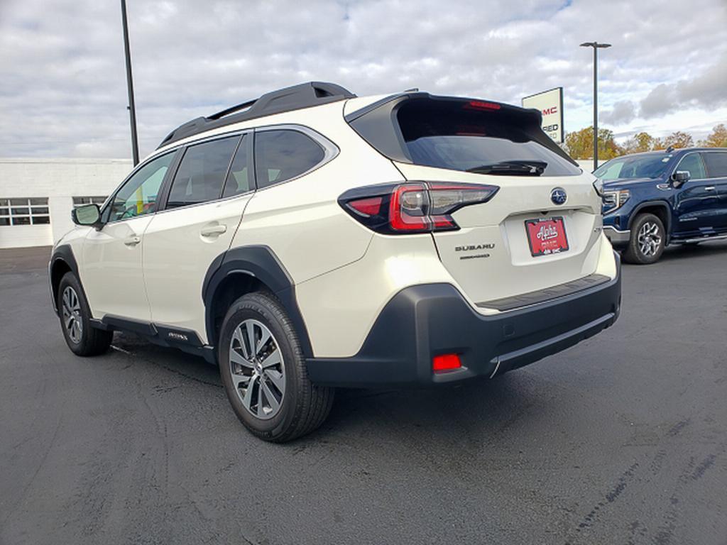 used 2024 Subaru Outback car, priced at $22,654