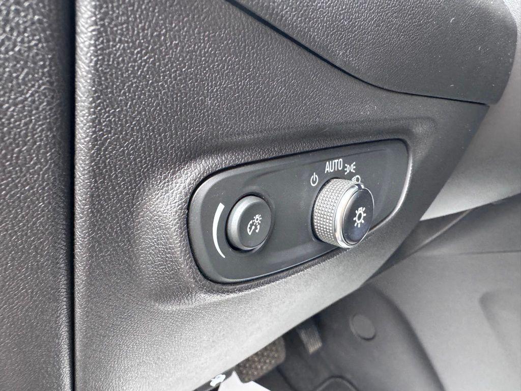 used 2024 Chevrolet Equinox car, priced at $21,327