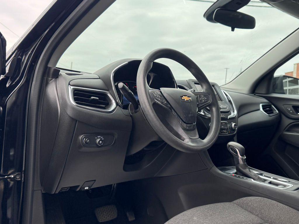 used 2024 Chevrolet Equinox car, priced at $21,327