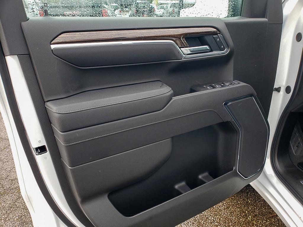 new 2026 GMC Sierra 1500 car, priced at $57,495