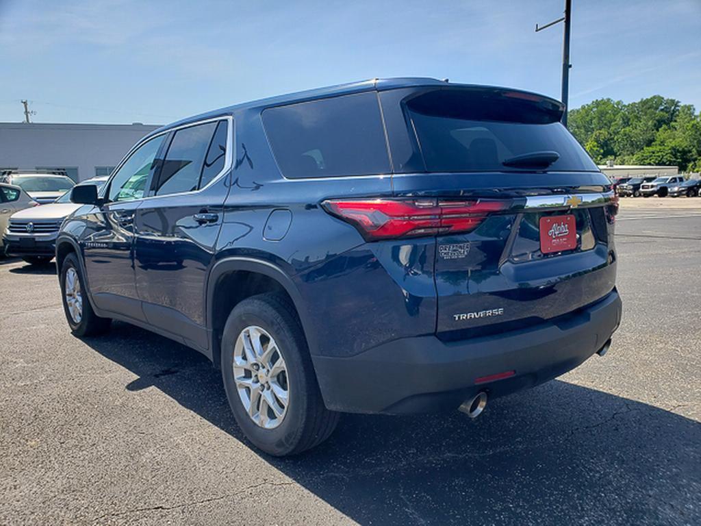 used 2022 Chevrolet Traverse car, priced at $24,941