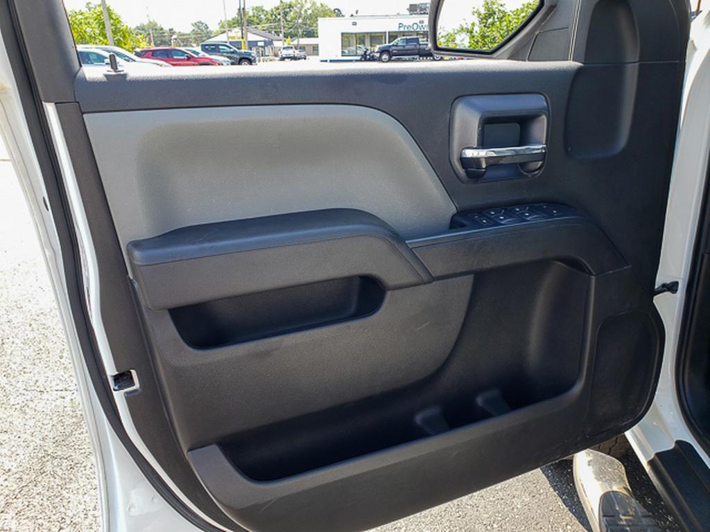 used 2018 Chevrolet Silverado 2500 car, priced at $33,990
