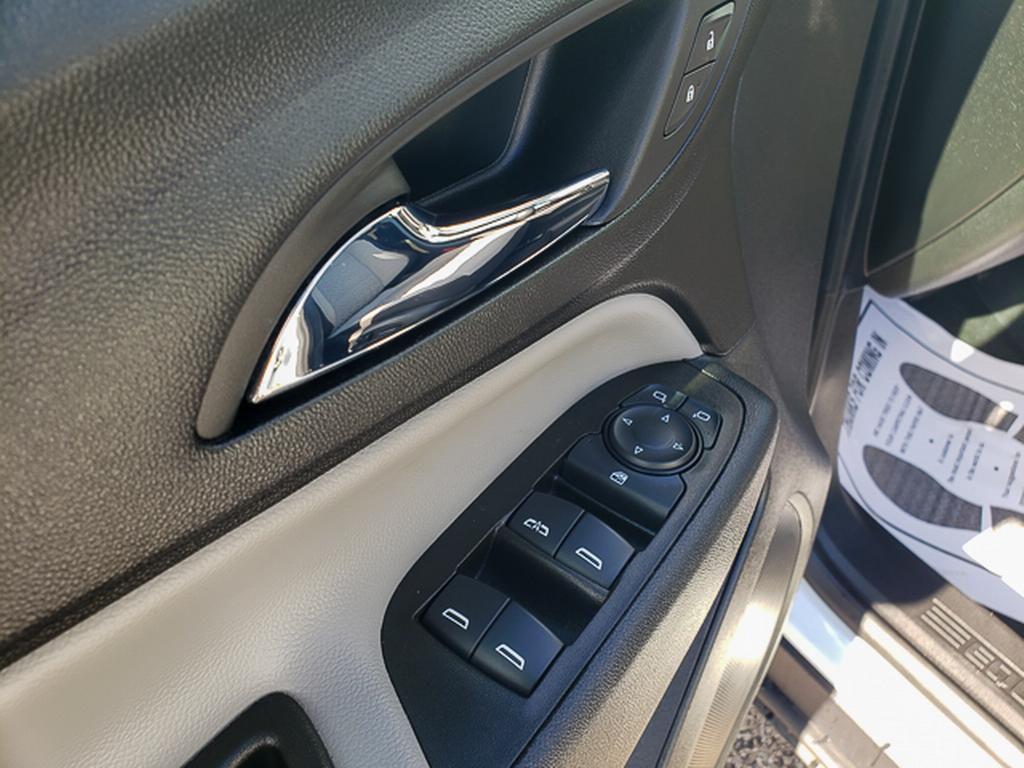used 2023 Chevrolet Equinox car, priced at $21,990