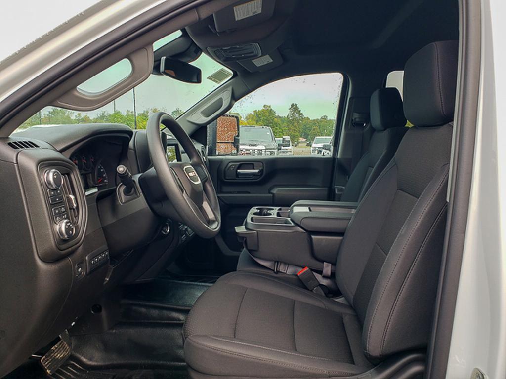 new 2026 GMC Sierra 3500 car, priced at $59,685