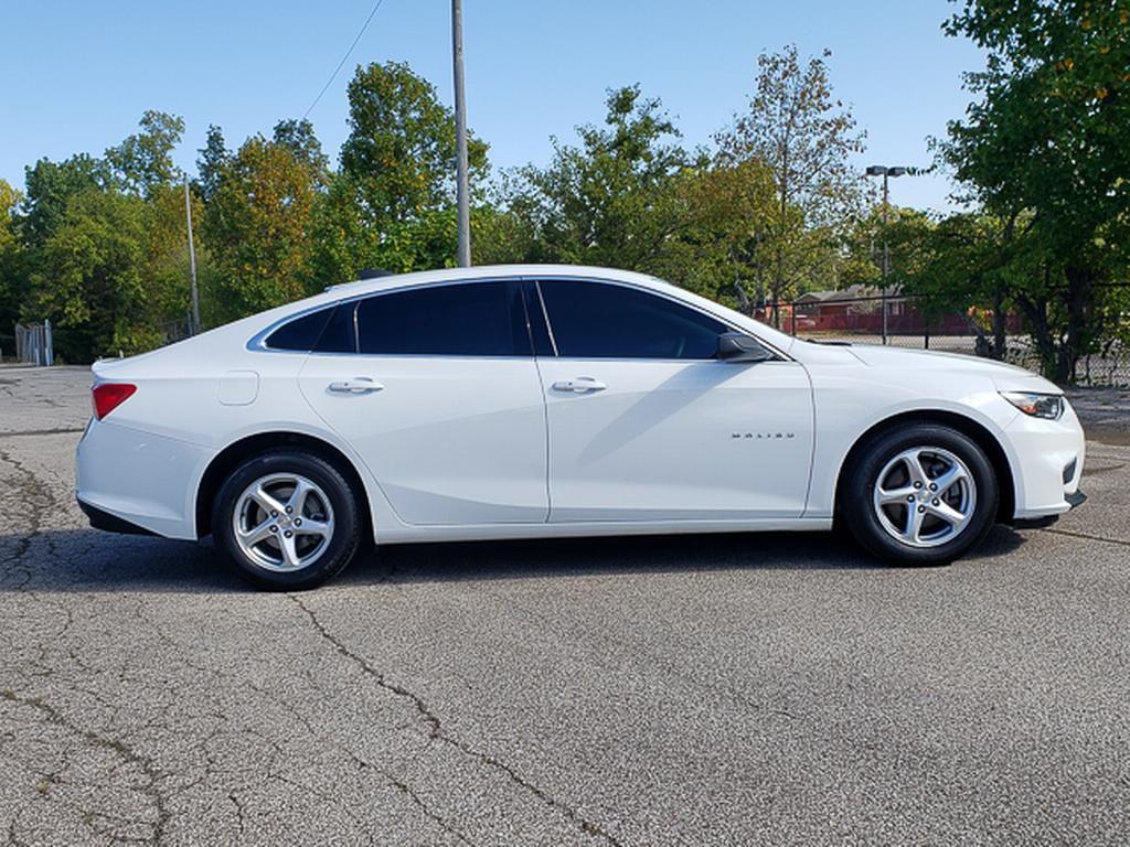 used 2018 Chevrolet Malibu car, priced at $10,990
