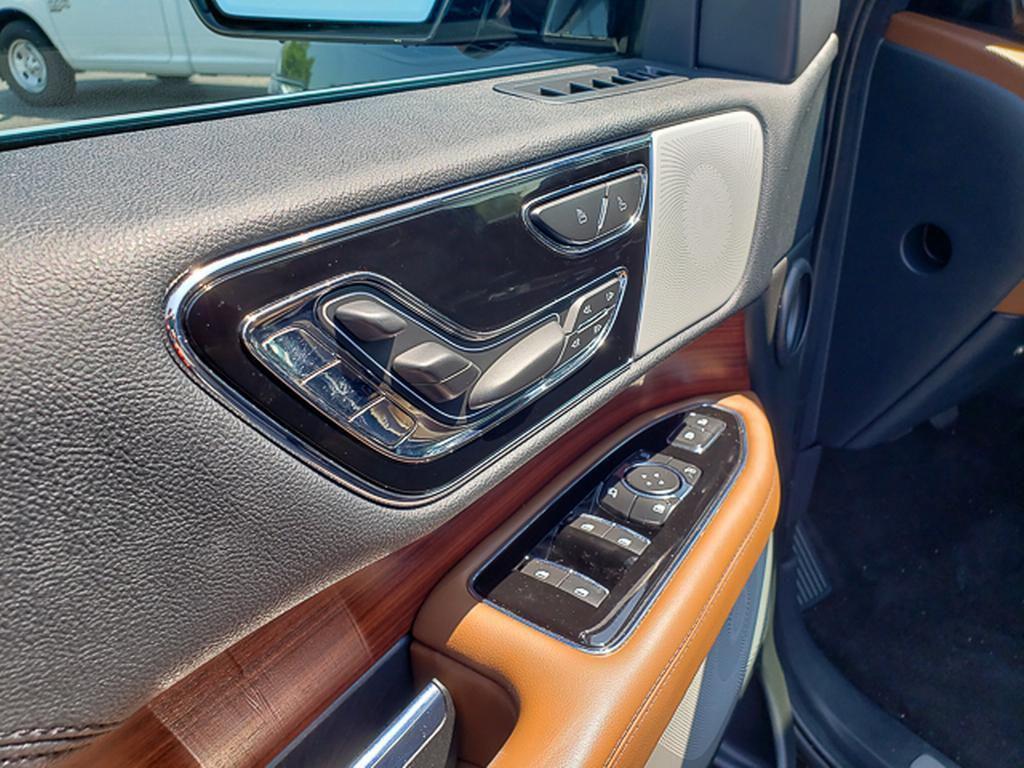 used 2022 Lincoln Navigator car, priced at $56,455
