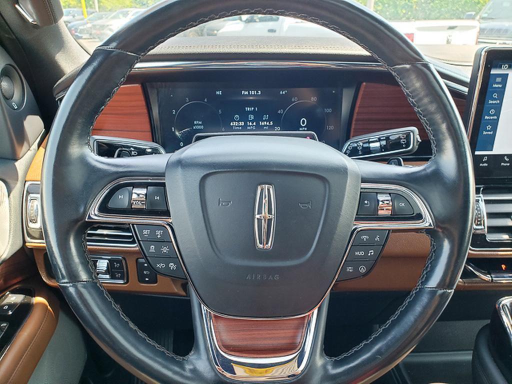 used 2022 Lincoln Navigator car, priced at $56,455