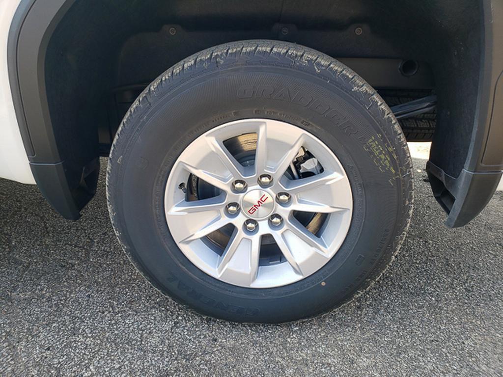 new 2026 GMC Sierra 1500 car, priced at $57,700