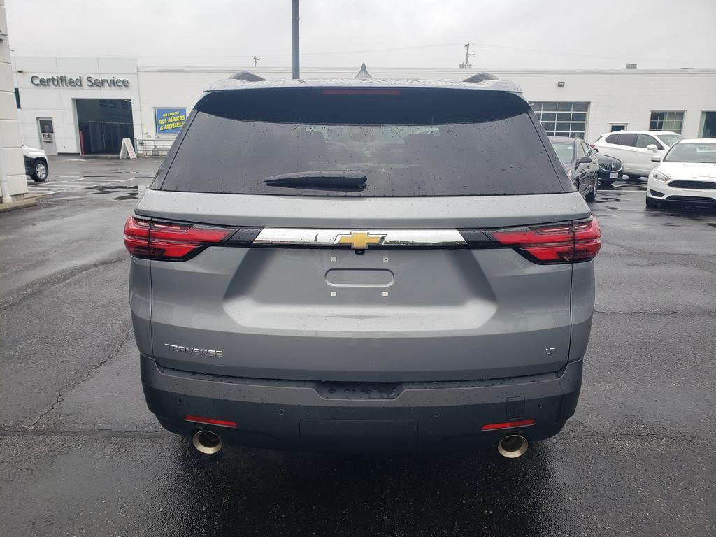 used 2023 Chevrolet Traverse car, priced at $31,134