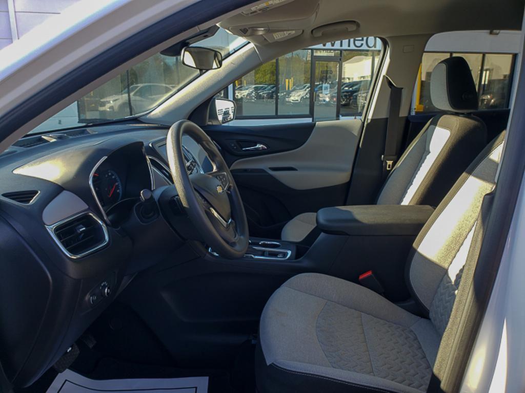 used 2023 Chevrolet Equinox car, priced at $18,990