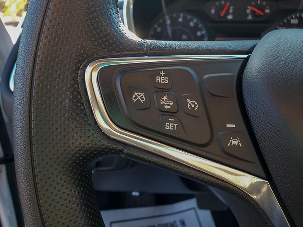 used 2023 Chevrolet Equinox car, priced at $18,990