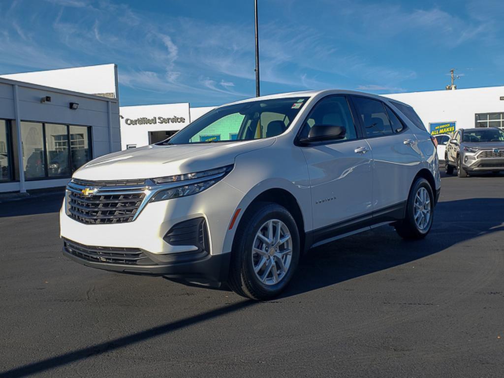 used 2023 Chevrolet Equinox car, priced at $18,990