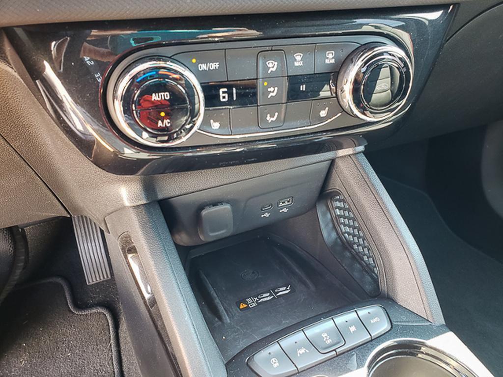 used 2025 Chevrolet TrailBlazer car, priced at $29,789