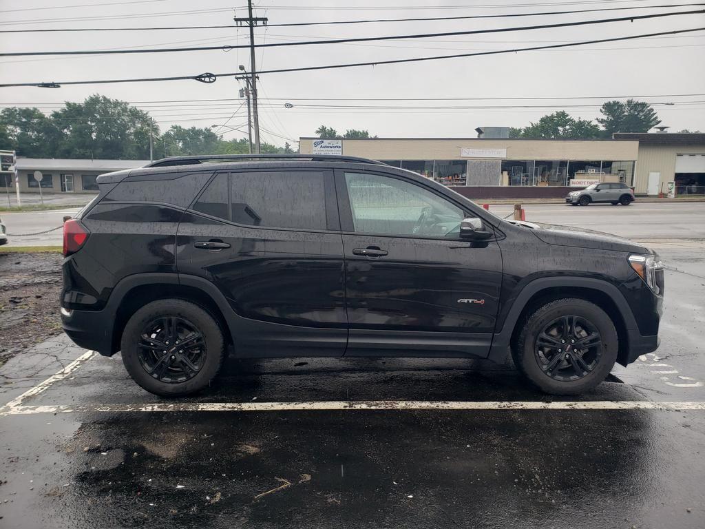used 2022 GMC Terrain car, priced at $26,164