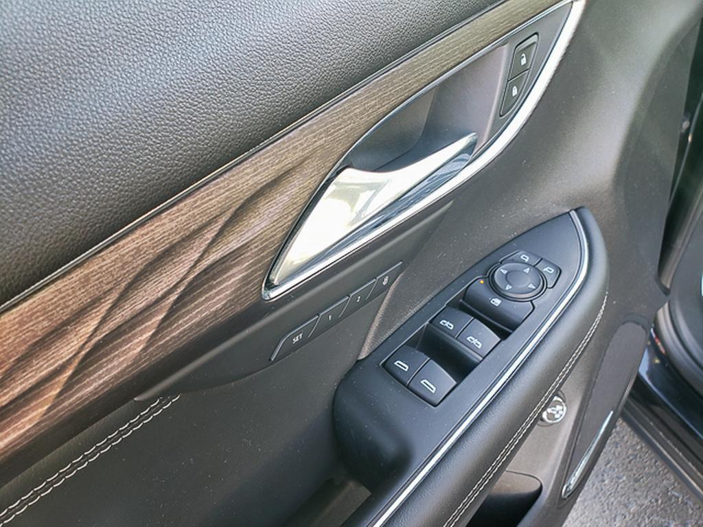 used 2023 Buick Envision car, priced at $29,960