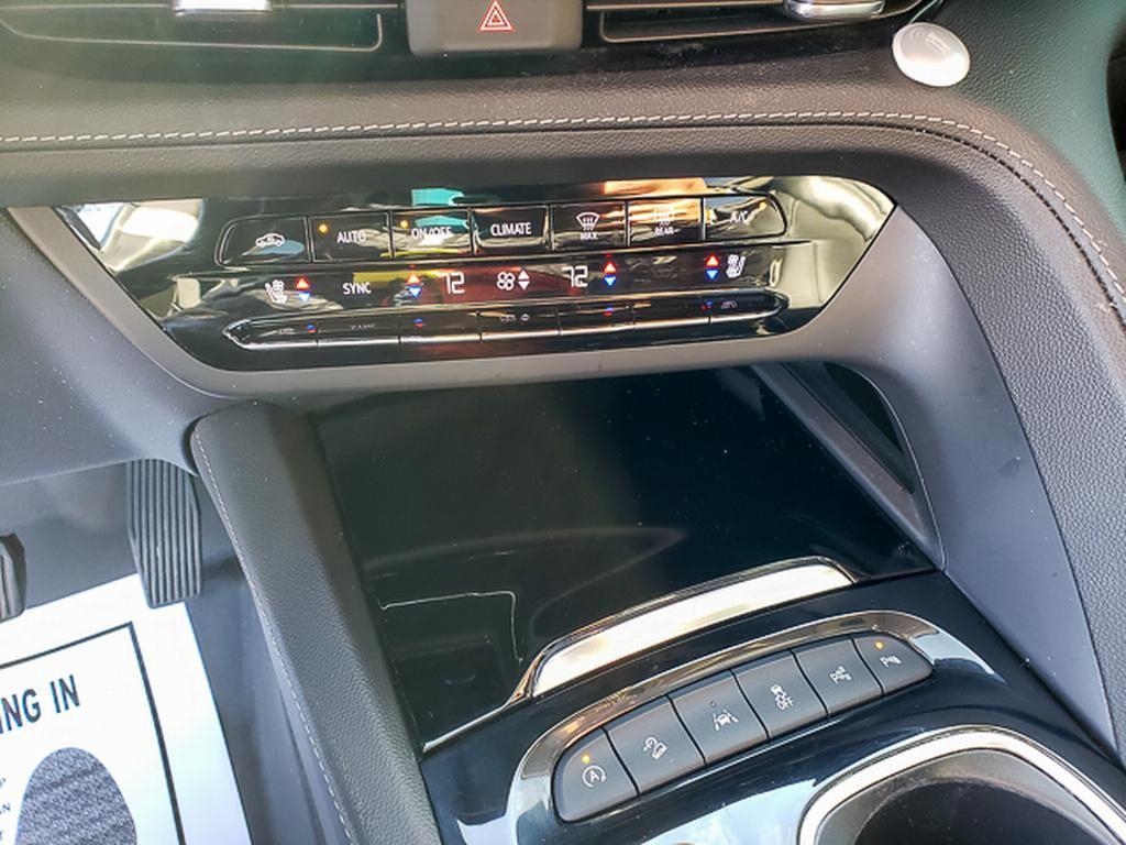 used 2023 Buick Envision car, priced at $29,960