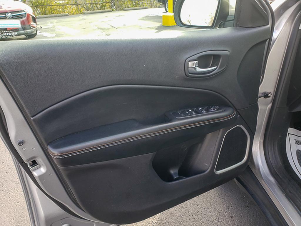 used 2020 Jeep Compass car