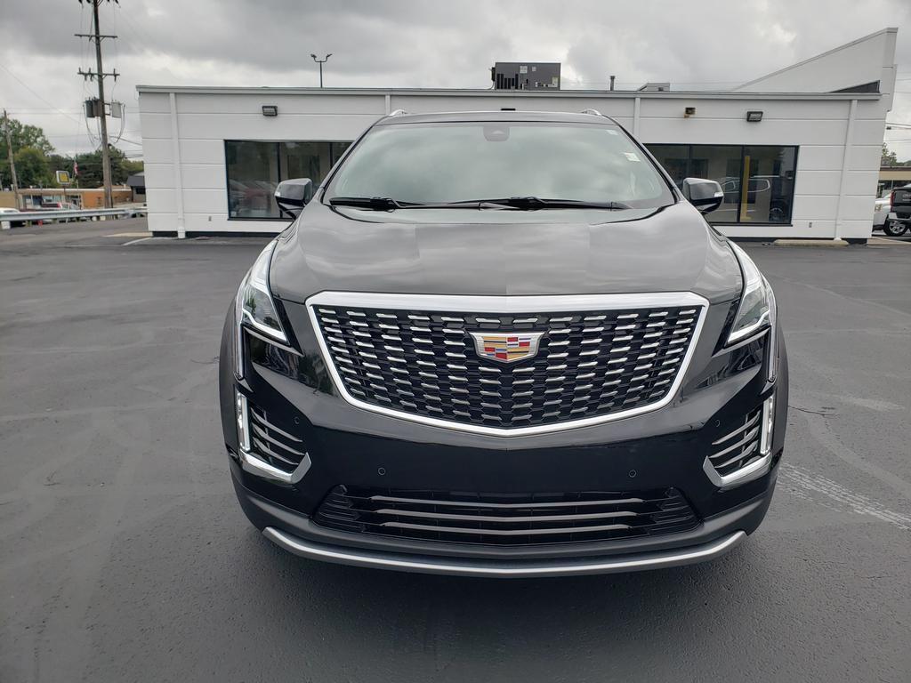 used 2025 Cadillac XT5 car, priced at $44,191