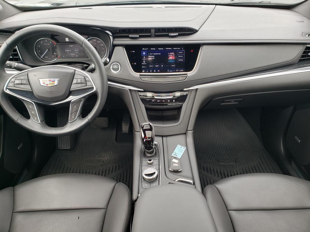 used 2025 Cadillac XT5 car, priced at $44,191