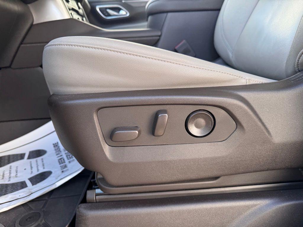 used 2024 Chevrolet Suburban car, priced at $63,999