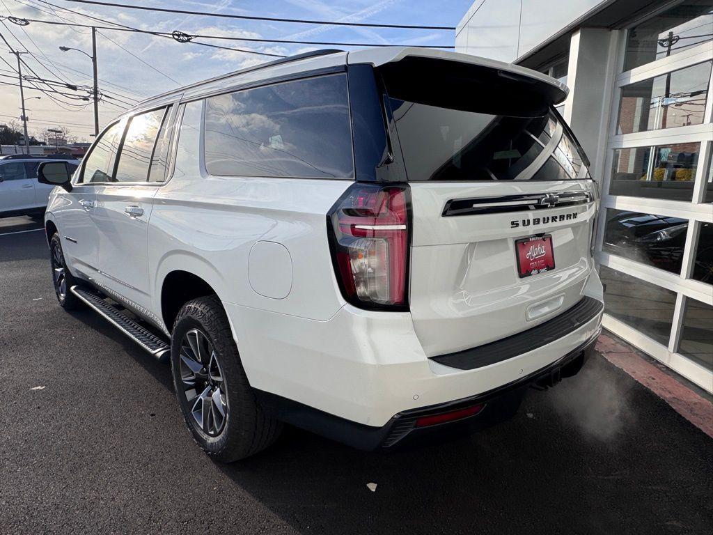 used 2024 Chevrolet Suburban car, priced at $63,999