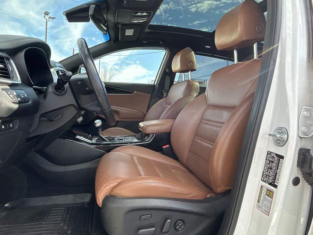 used 2019 Kia Sorento car, priced at $21,985