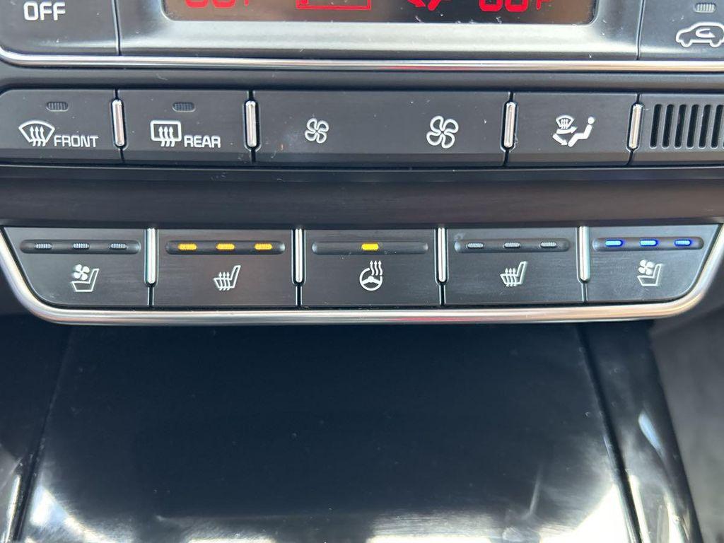 used 2019 Kia Sorento car, priced at $21,985